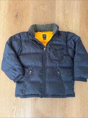GAP Navy down Puffer Jacket with Yellow Lining